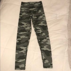 American Eagle Camo Leggings